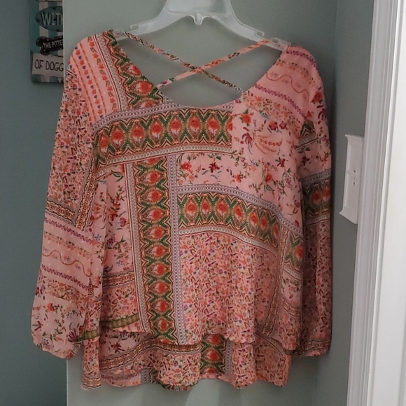 Colorful Collective Concepts top - Picture 9 of 9